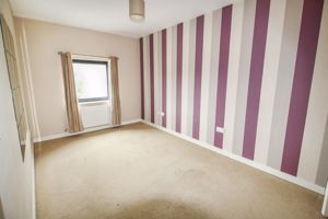 DOUBLE BEDROOM- click for photo gallery